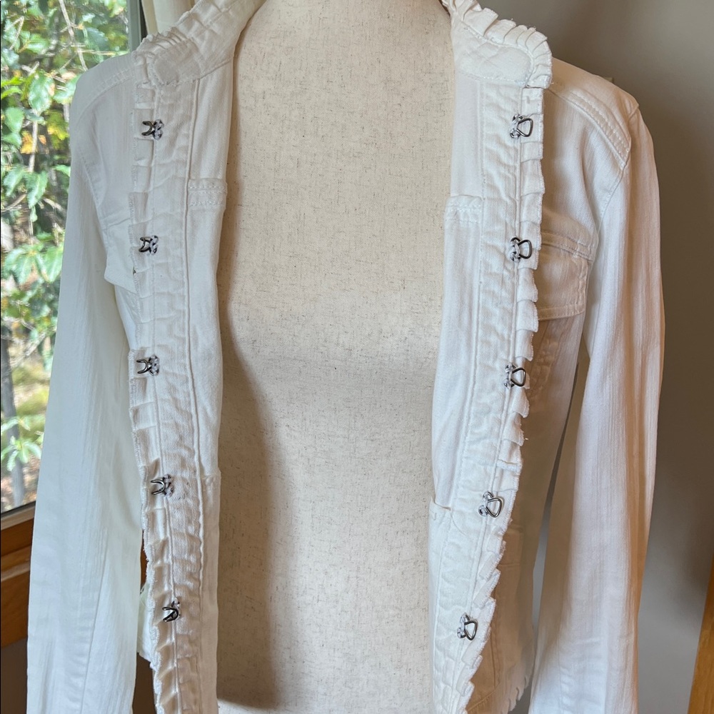 Chico’s Platinum White Ruffled Button-Up Jean Jacket - Picture 3 of 6